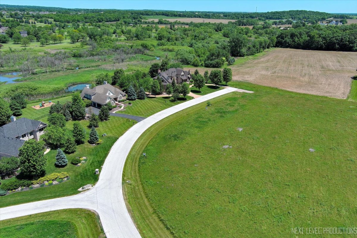 12 Derek Drive Elburn, IL 60119 - Photo 6 of 13