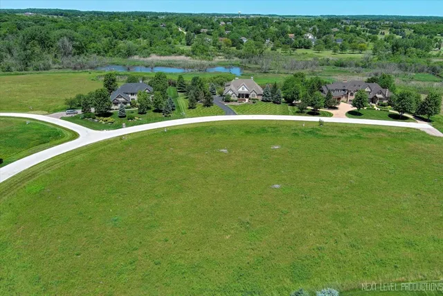 $110,000 | 12 Derek Drive, Elburn, IL 60119