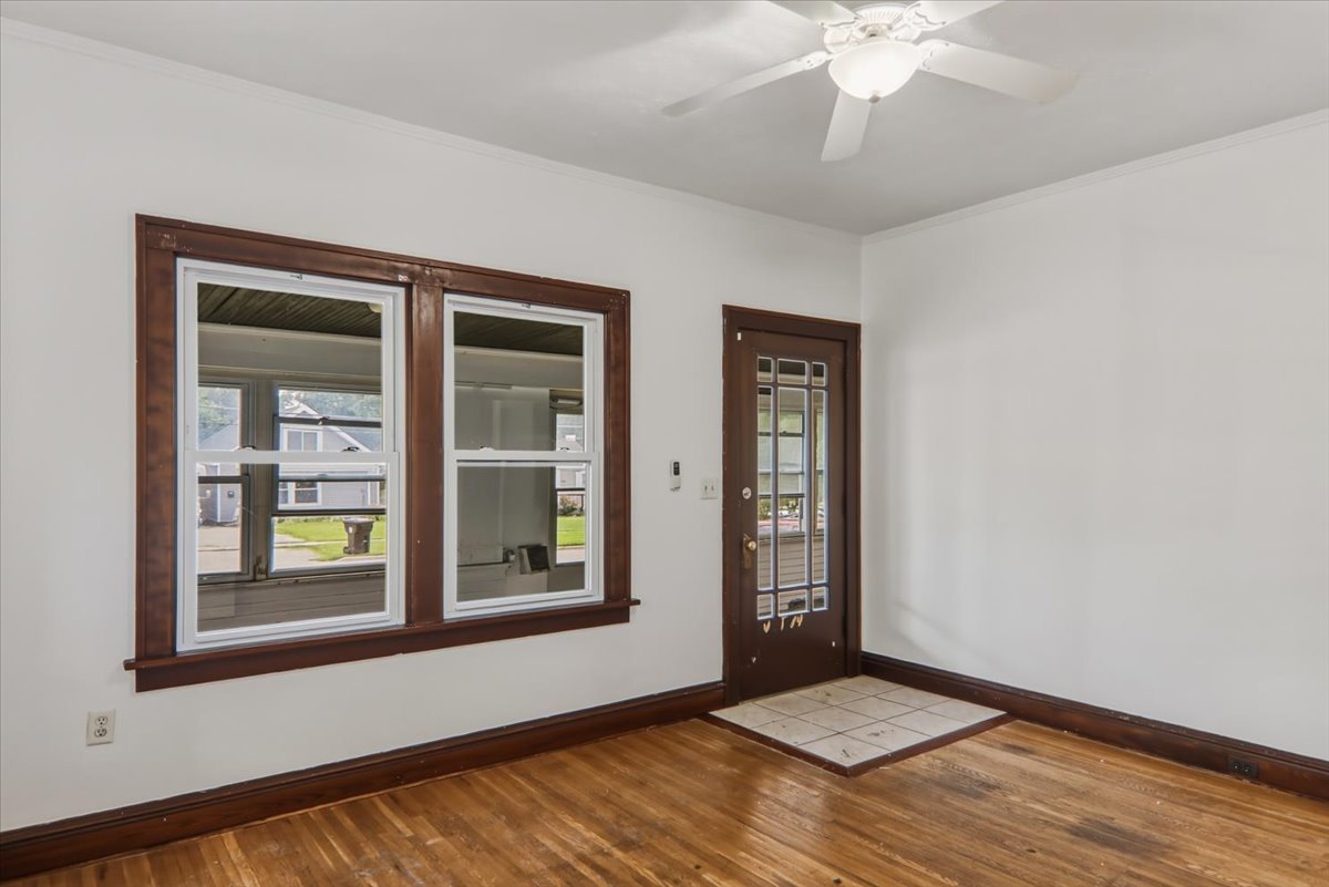 708 Dale Street Normal, IL 61761 - Photo 6 of 29