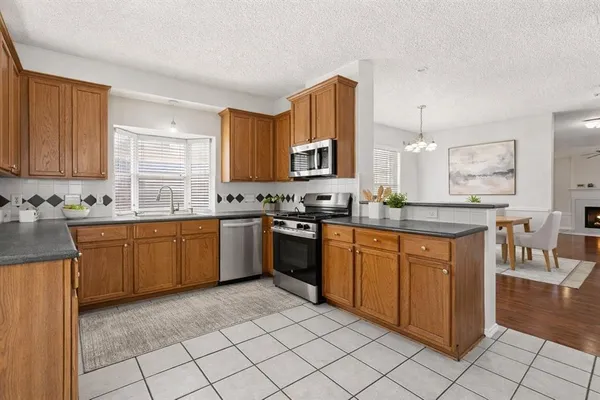 $549,000 | 433 Spring Air Drive, Allen, TX 75002