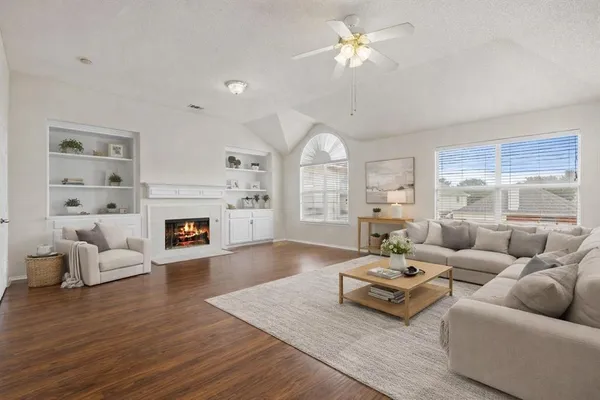 $549,000 | 433 Spring Air Drive, Allen, TX 75002