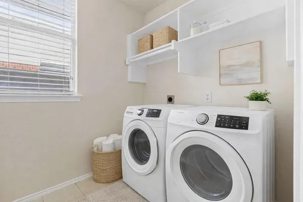 $549,000 | 433 Spring Air Drive, Allen, TX 75002