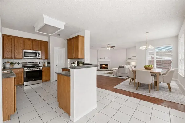 $549,000 | 433 Spring Air Drive, Allen, TX 75002