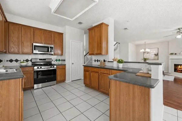 $549,000 | 433 Spring Air Drive, Allen, TX 75002