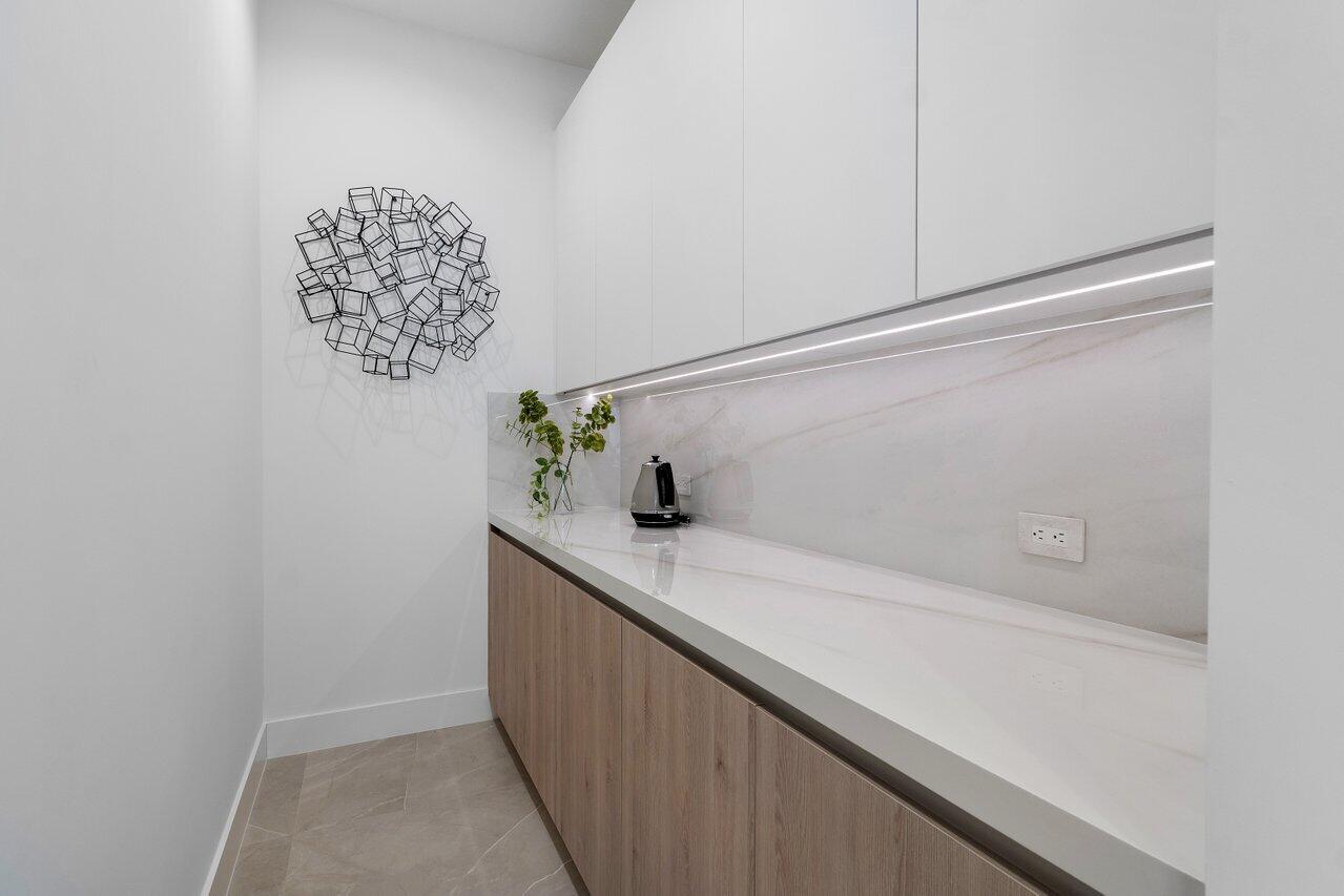 400 Northeast 4th Street Boca Raton, FL 33432 - Photo 24 of 72 025-400Northeast4thStreet-BocaRaton-FL-3