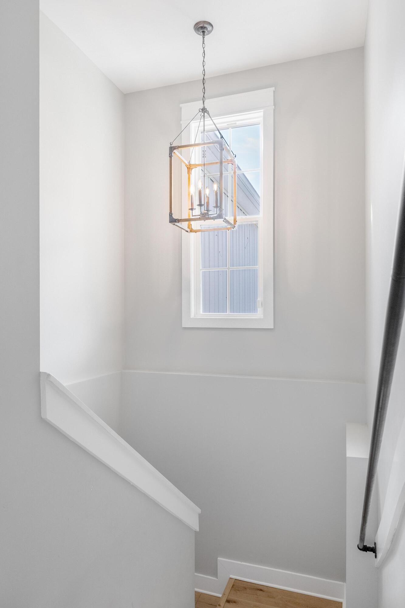 206 Rochelle Circle Northeast Charleston, TN 37310 - Photo 30 of 48 2026_04_April_206_Rochelle_Cir_NE_0045