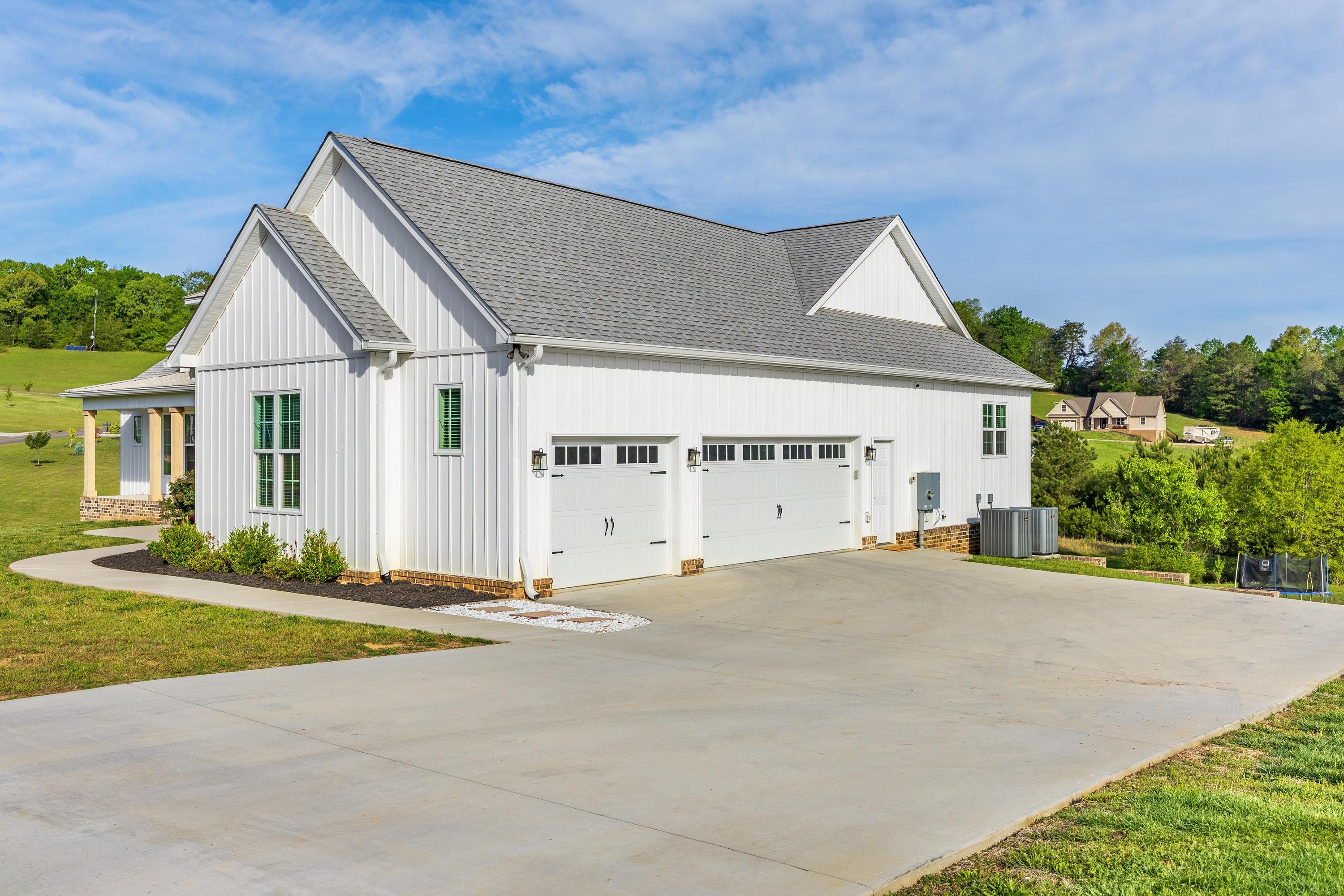 206 Rochelle Circle Northeast Charleston, TN 37310 - Photo 41 of 48 2026_04_April_206_Rochelle_Cir_NE_0005