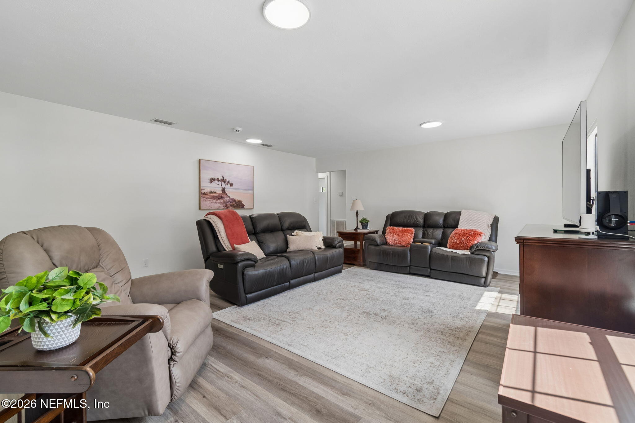 138 Bostwick Cemetery Road Palatka, FL 32177 - Photo 12 of 47 Living Room