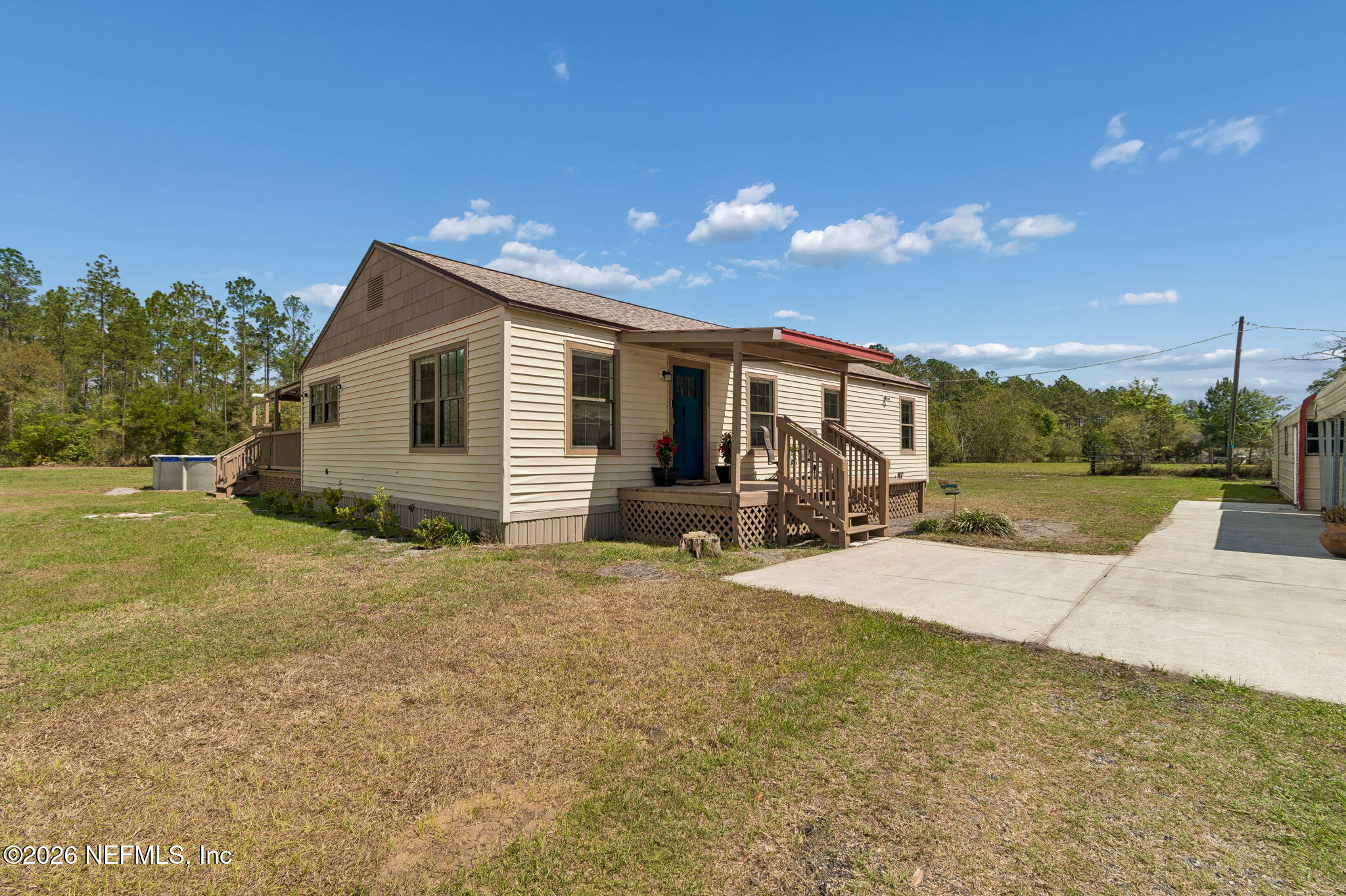 138 Bostwick Cemetery Road Palatka, FL 32177 - Photo 2 of 47 Front View