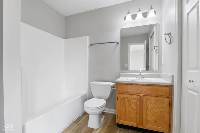 $225,000 | 5516 Alcott Circle, Indianapolis, IN 46221