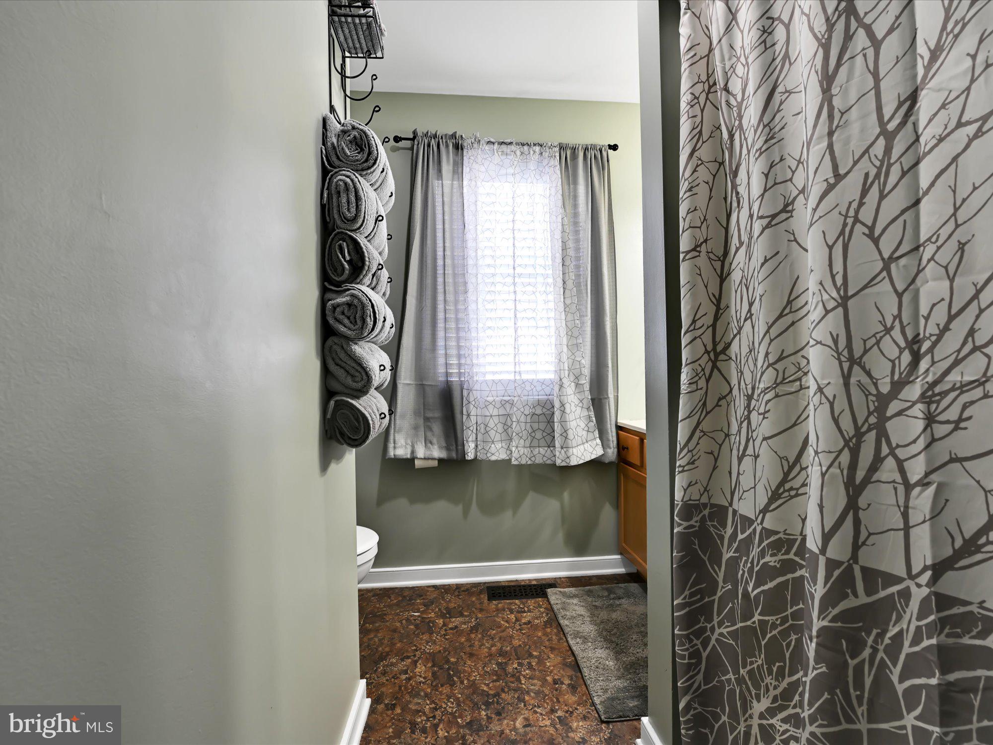 640 Chickadee Drive Lititz, PA 17543 - Photo 16 of 28