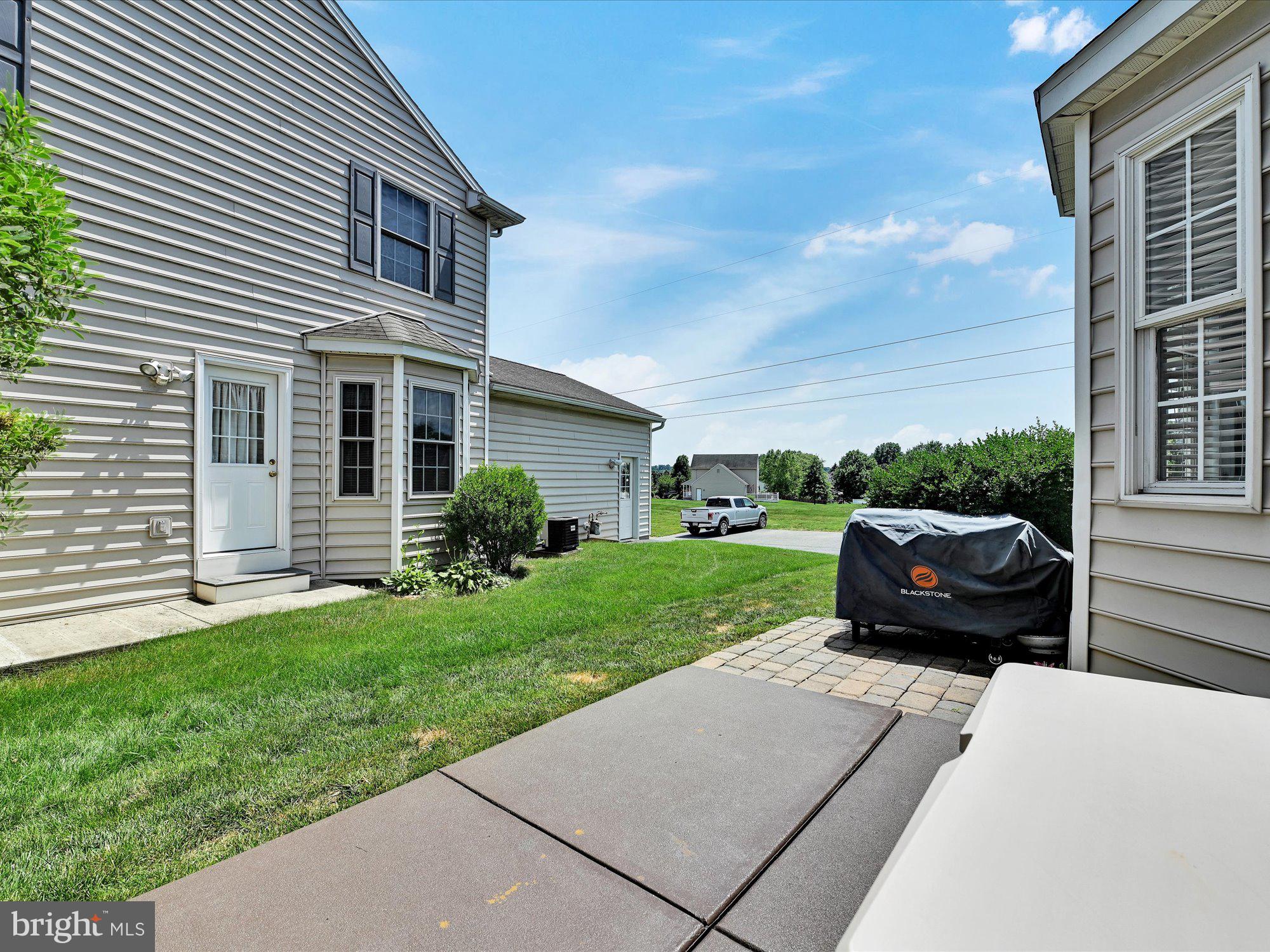 640 Chickadee Drive Lititz, PA 17543 - Photo 25 of 28