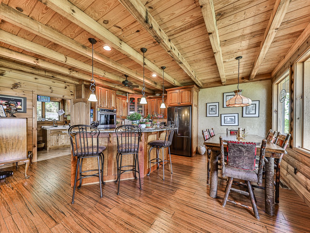 701 Lake View Drive Blue Ridge, GA 30513 - Photo 13 of 38