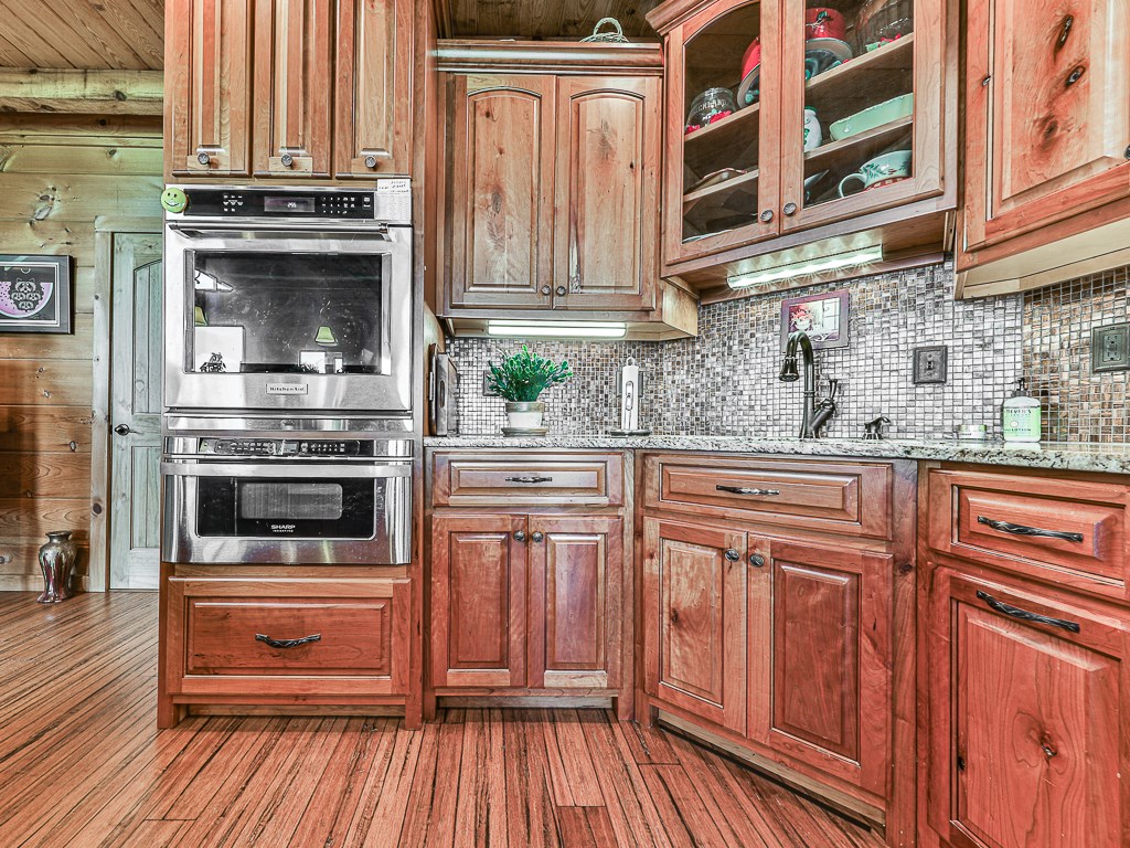 701 Lake View Drive Blue Ridge, GA 30513 - Photo 16 of 38