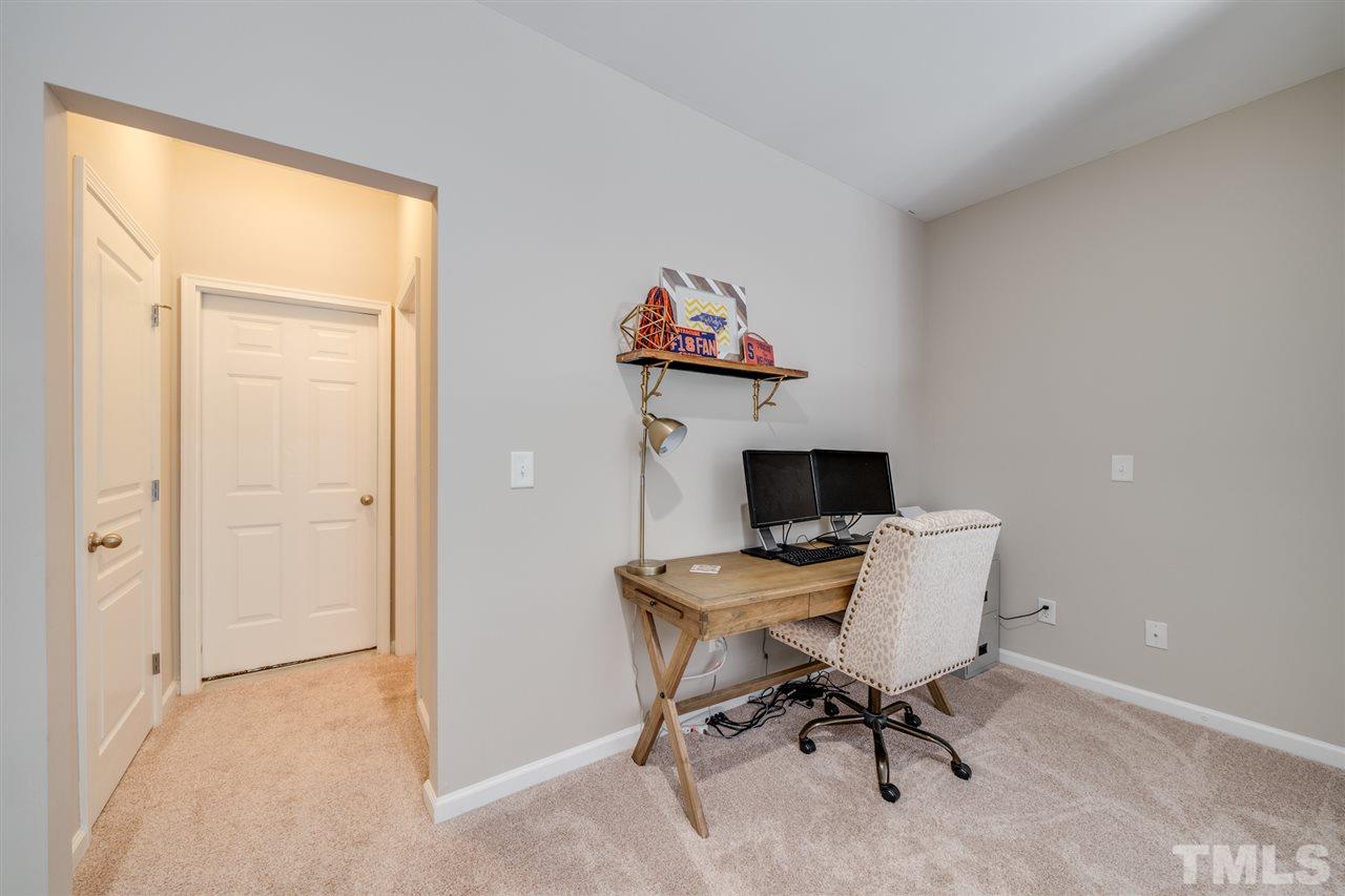 7641 Winners Edge Street Raleigh, NC 27617 - Photo 14 of 20