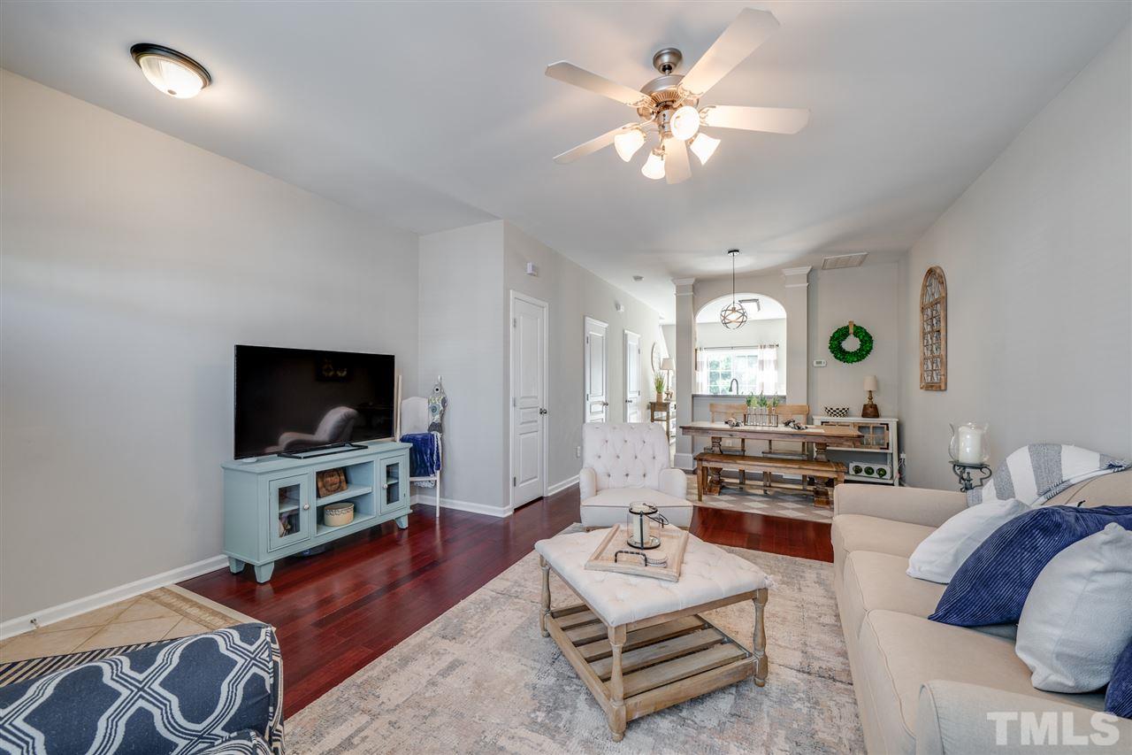 7641 Winners Edge Street Raleigh, NC 27617 - Photo 3 of 20