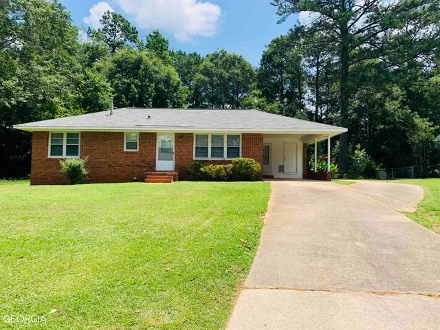 $1,425 | 25 Martin Street, Newnan, GA 30263