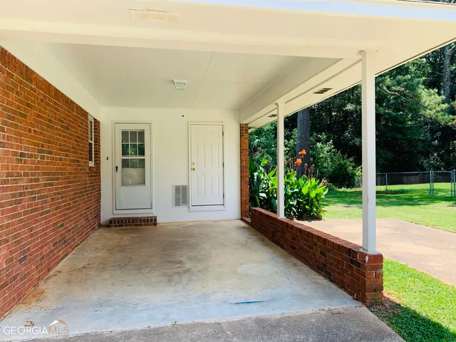 $1,425 | 25 Martin Street, Newnan, GA 30263
