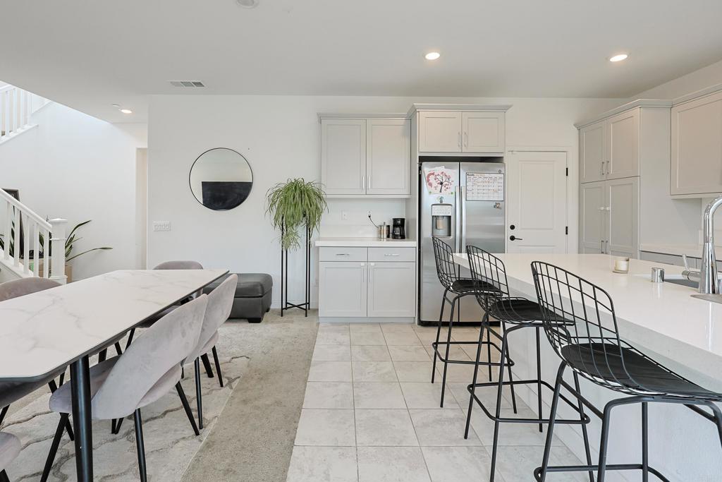 10134 Hercules Way Spring Valley, CA 91977 - Photo 13 of 32