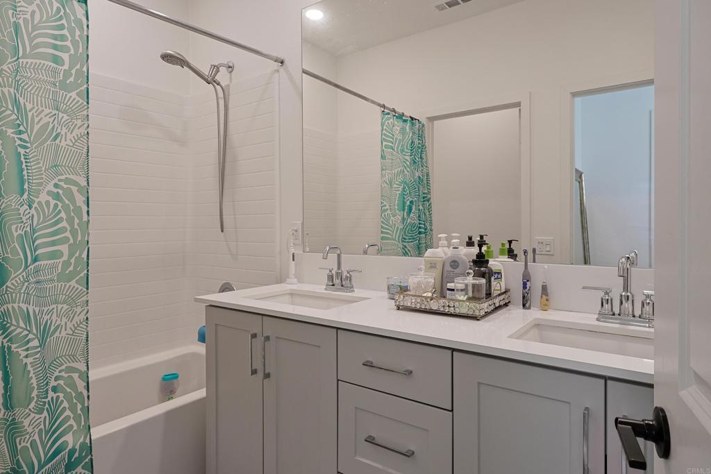 10134 Hercules Way Spring Valley, CA 91977 - Photo 25 of 32