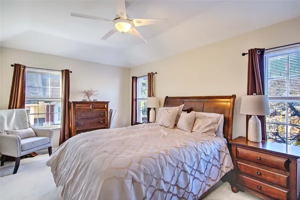 $410,000 | 626 Smithfield Road, Unit 1006, North Providence, RI 02904