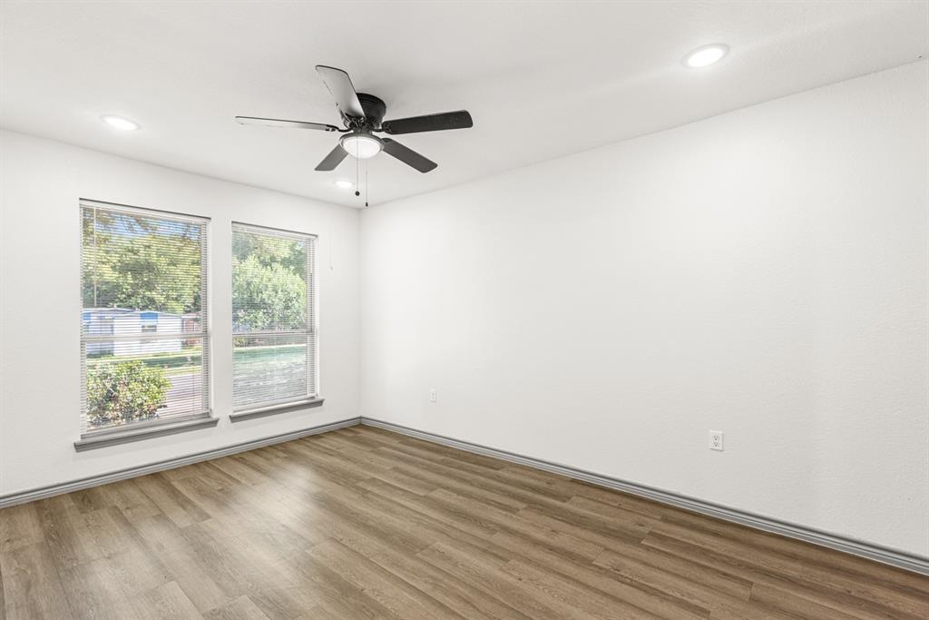 5160 Cardiff Street Dallas, TX 75241 - Photo 8 of 16