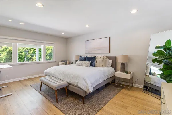 $1,349,000 | 3544 Gardenia Avenue, Long Beach, CA 90807