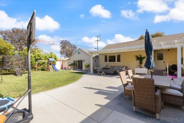 $1,349,000 | 3544 Gardenia Avenue, Long Beach, CA 90807