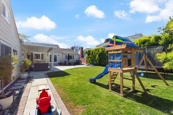 $1,349,000 | 3544 Gardenia Avenue, Long Beach, CA 90807