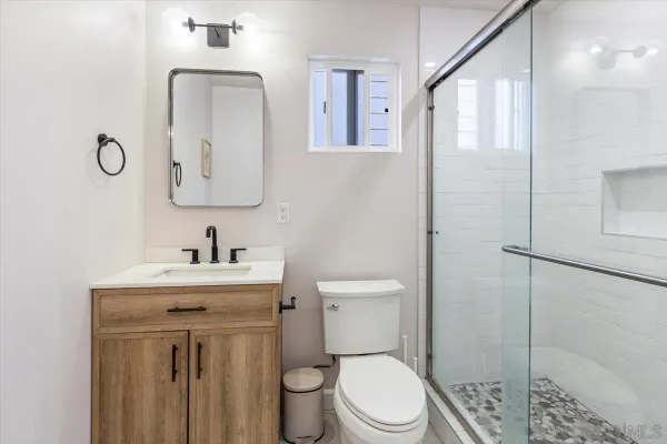 $1,349,000 | 3544 Gardenia Avenue, Long Beach, CA 90807