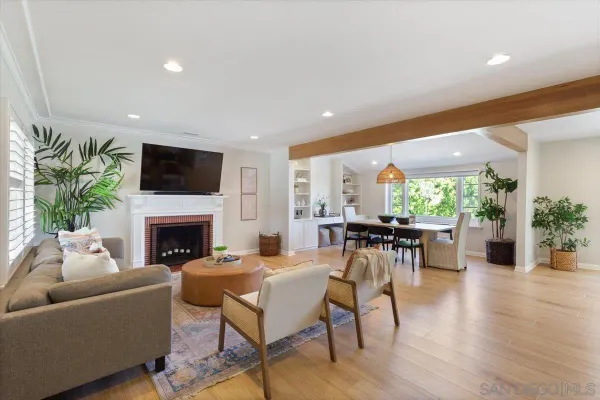 $1,349,000 | 3544 Gardenia Avenue, Long Beach, CA 90807
