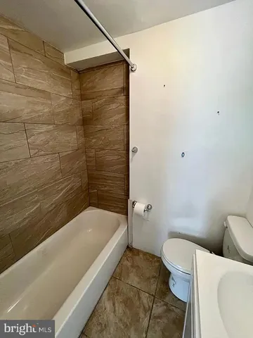 $1,000 | 501 East Haines Street, Unit 3, Philadelphia, PA 19144