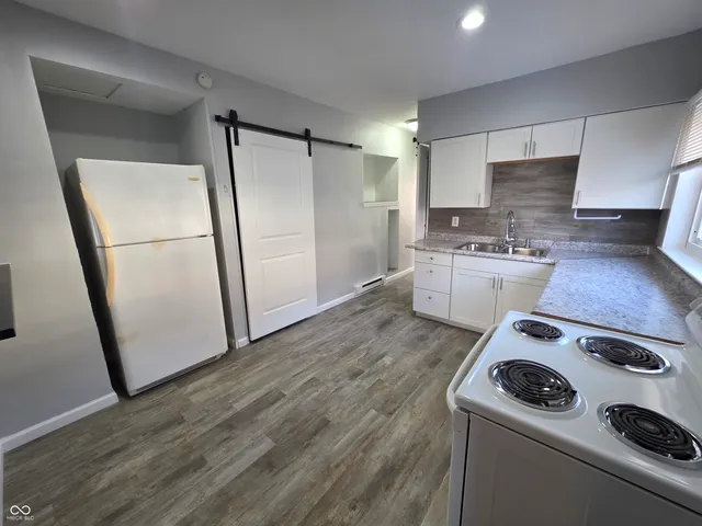 $750 | 1116 North Dearborn Street, Indianapolis, IN 46201