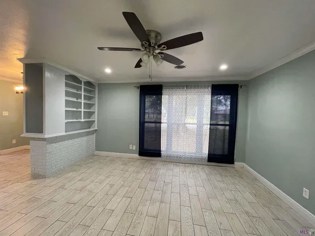 $1,400 | 2011 Park Drive, Baton Rouge, LA 70819