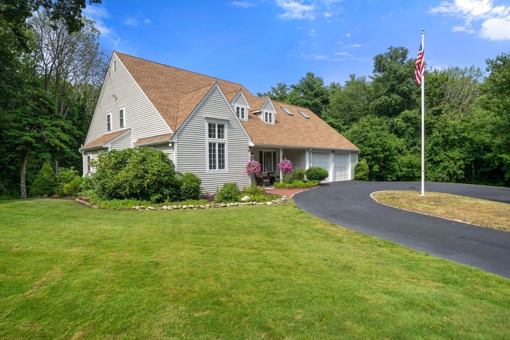 359 Holly Road Marshfield, MA 02050 - Photo 2 of 42 Gallery Image 2