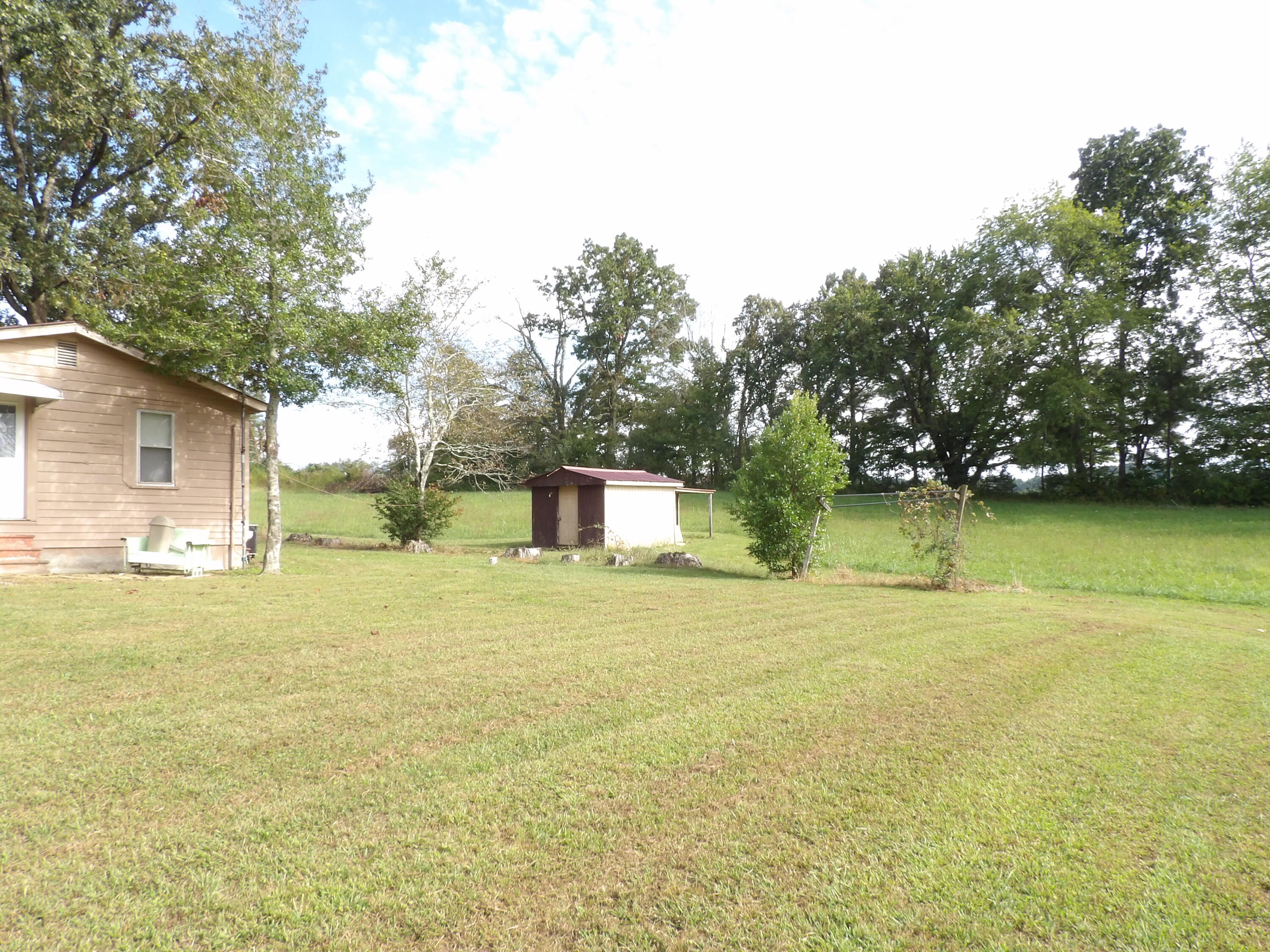 1236 Panter Bottom Road Pikeville, TN 37367 - Photo 10 of 30 100_6022