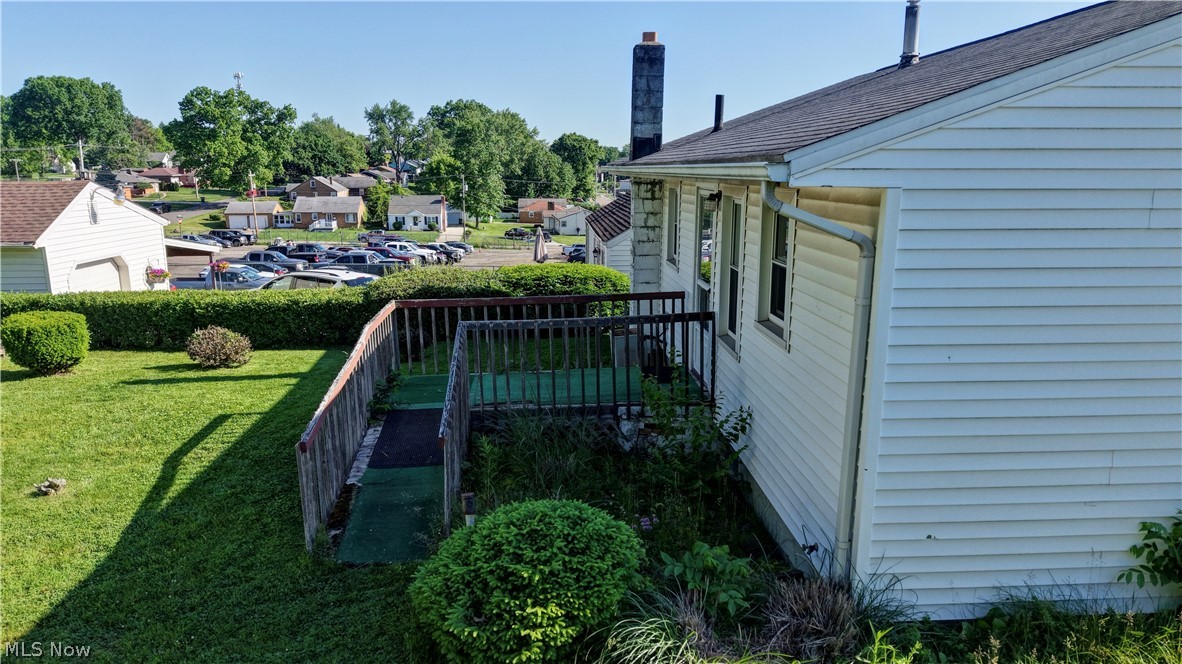 2123 Clearview Avenue Northwest Canton, OH 44708 - Photo 5 of 28