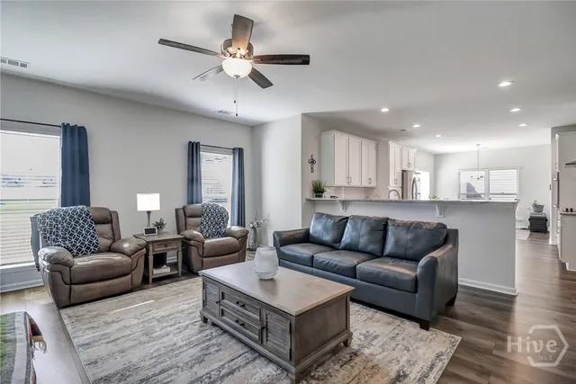 $3,200 | 114 Chalk Farm Way, Bloomingdale, GA 31302