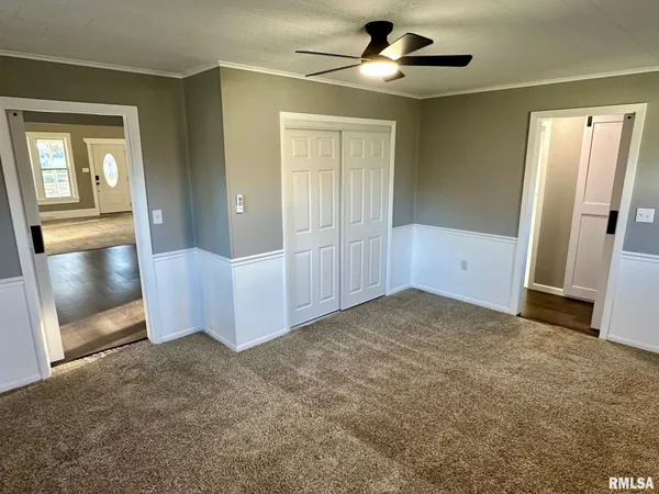 $209,900 | 224 West Greenwood Avenue, Jacksonville, IL 62650