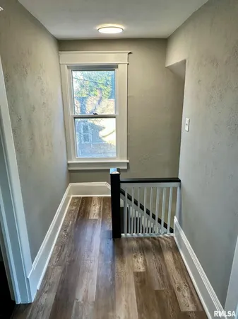 $209,900 | 224 West Greenwood Avenue, Jacksonville, IL 62650