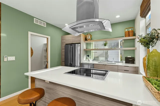 $1,050,000 | 4411 Meridian Avenue North, Seattle, WA 98103