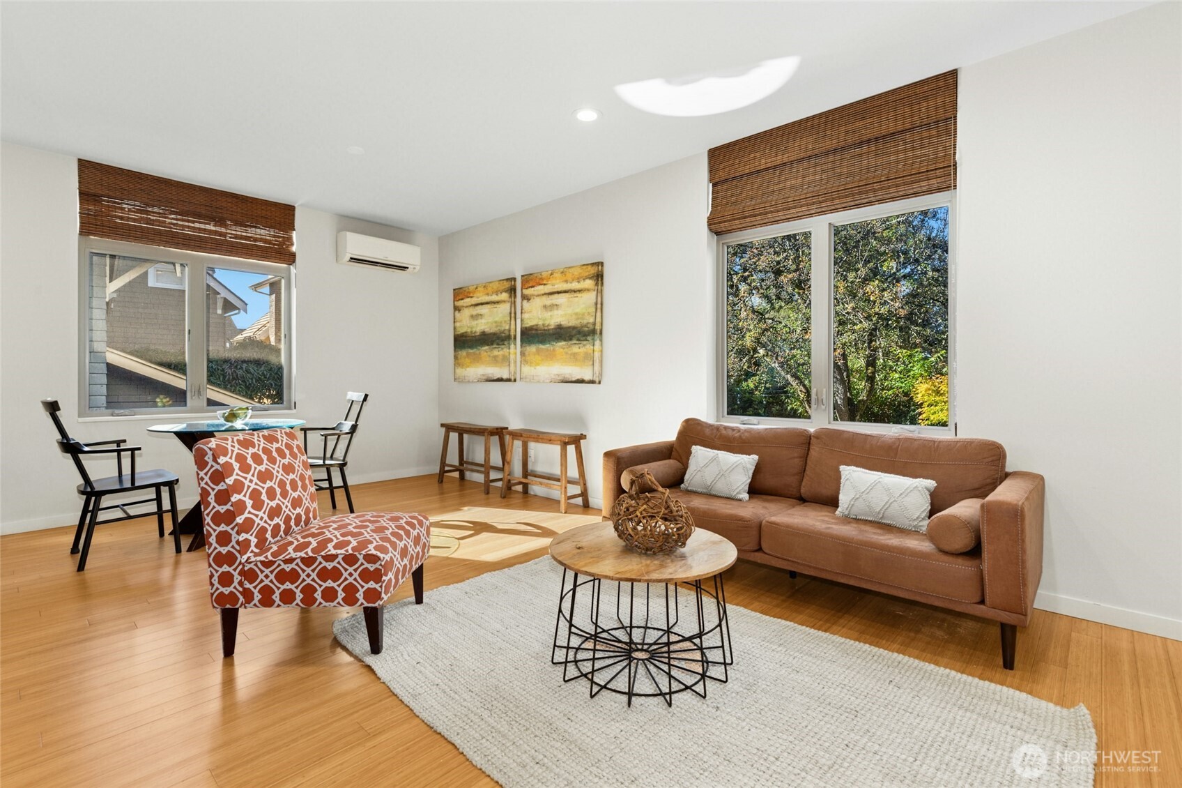 4411 Meridian Avenue North Seattle, WA 98103 - Photo 6 of 31