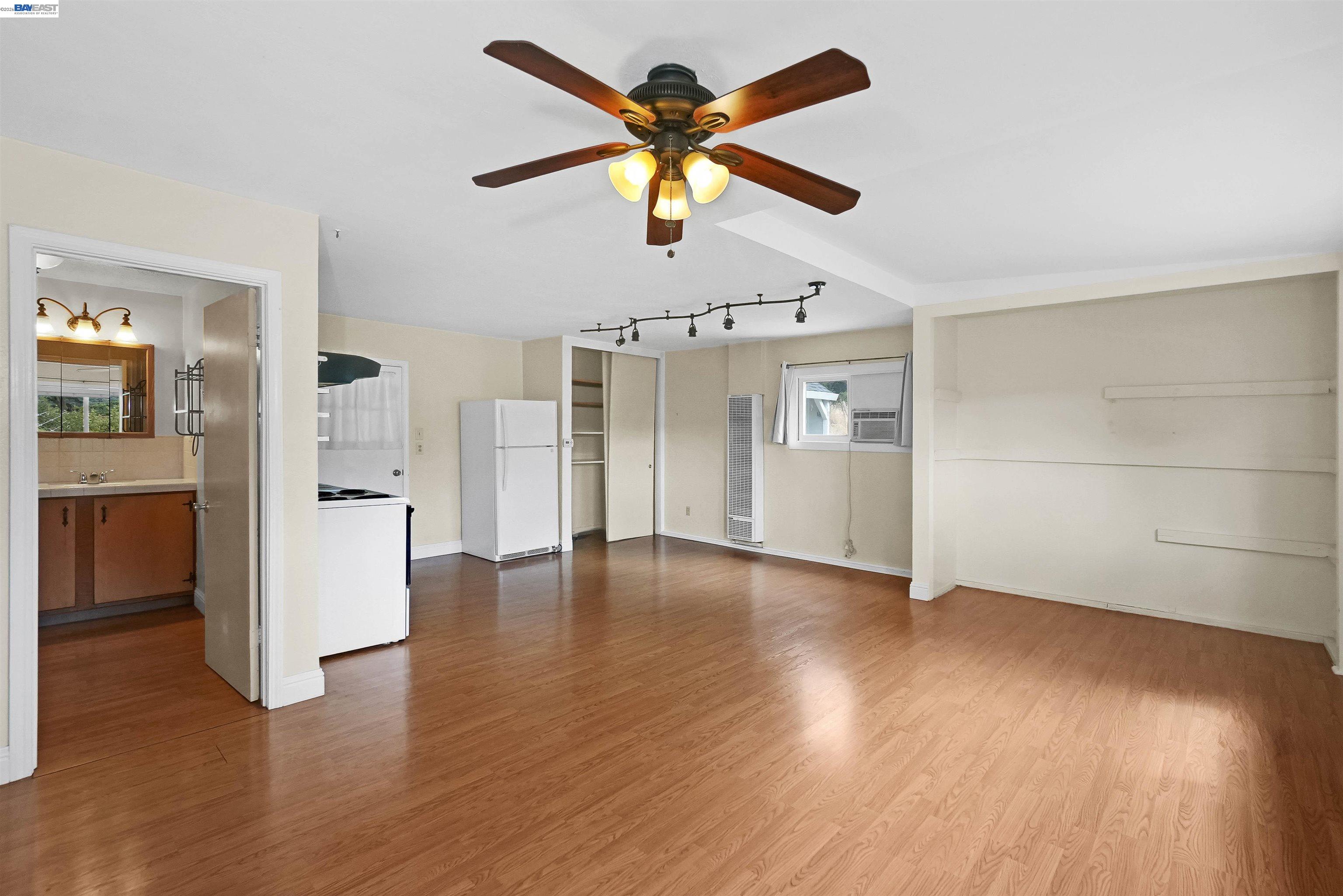 26027 Clover Road Hayward, CA 94542 - Photo 35 of 62