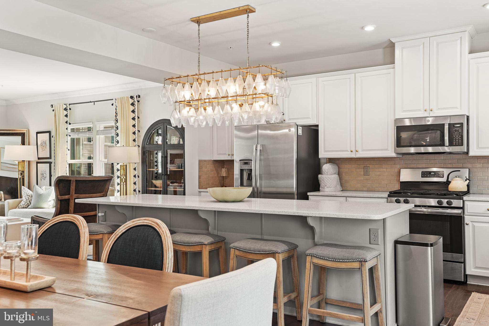 2912 Shaws Road Edgemere, MD 21219 - Photo 24 of 63 Dining area off kitchen