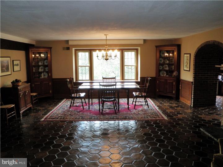 894 Frank Road West Chester, PA 19380 - Photo 11 of 25 Dining Room