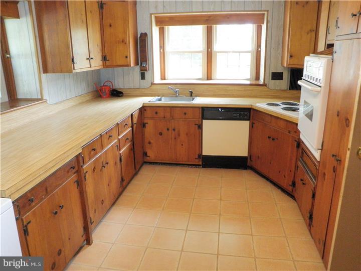 894 Frank Road West Chester, PA 19380 - Photo 22 of 25 In-law Suite
