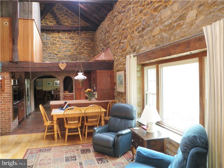 894 Frank Road West Chester, PA 19380 - Photo 8 of 25 Great Room
