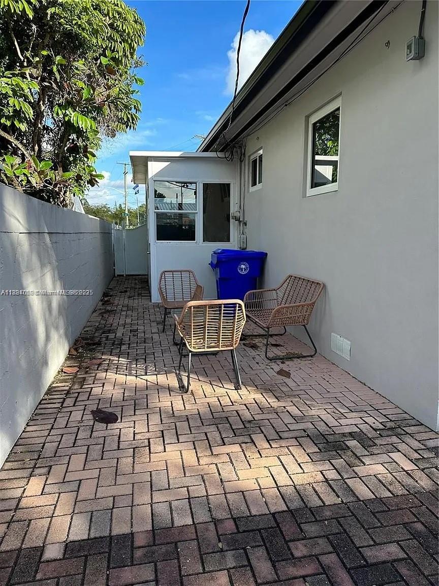 4485 Southwest 7th Street, Unit 4485 Miami, FL 33134 - Photo 6 of 12 a outdoor space with furniture