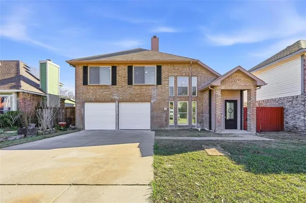 $340,000 | 1410 Ardmore Drive, Arlington, TX 76018