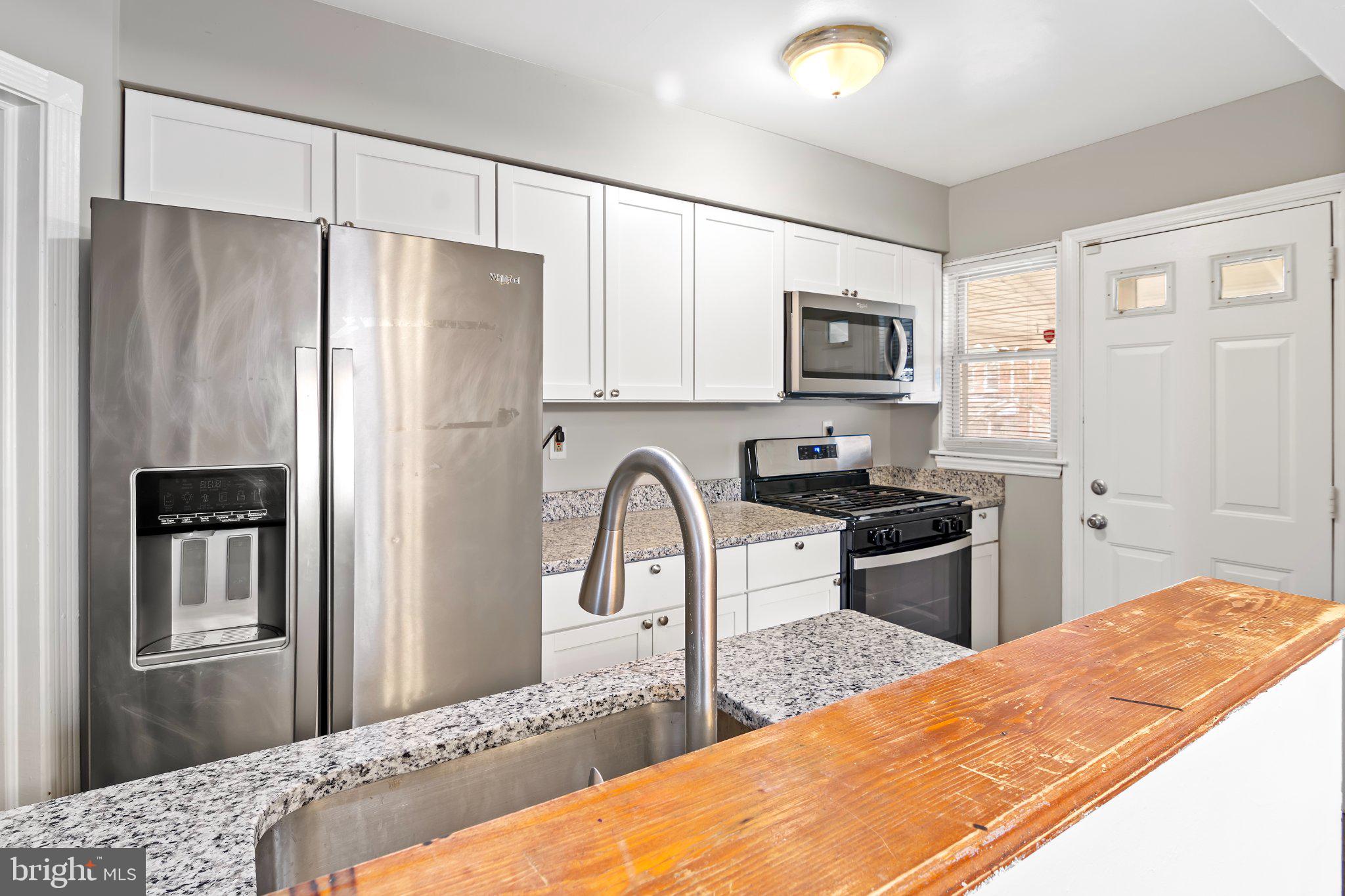 1707 Pin Oak Road Parkville, MD 21234 - Photo 6 of 17 Gallery Image 6